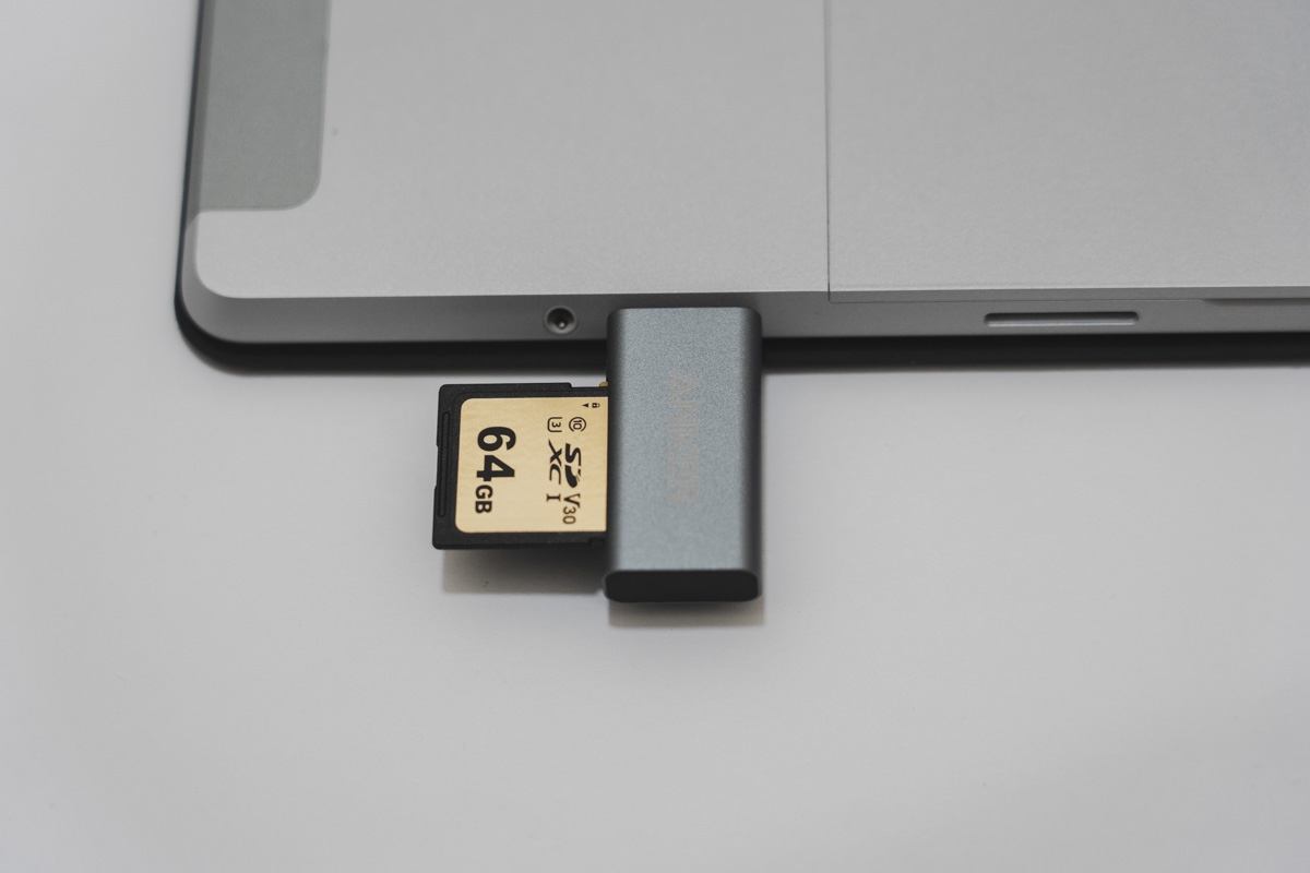Usb C のsdカードリーダーはanker Usb C 2 In 1 が超良かった Macbook Surfaceで使用 From Experience